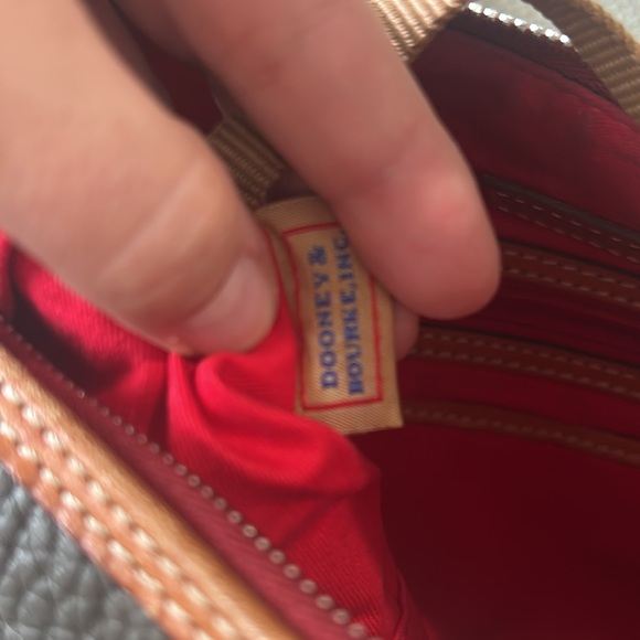 🦆Dooney & Bourke Soft Pebbled Leather Shoulder Tassel Bag - Picture 11 of 12